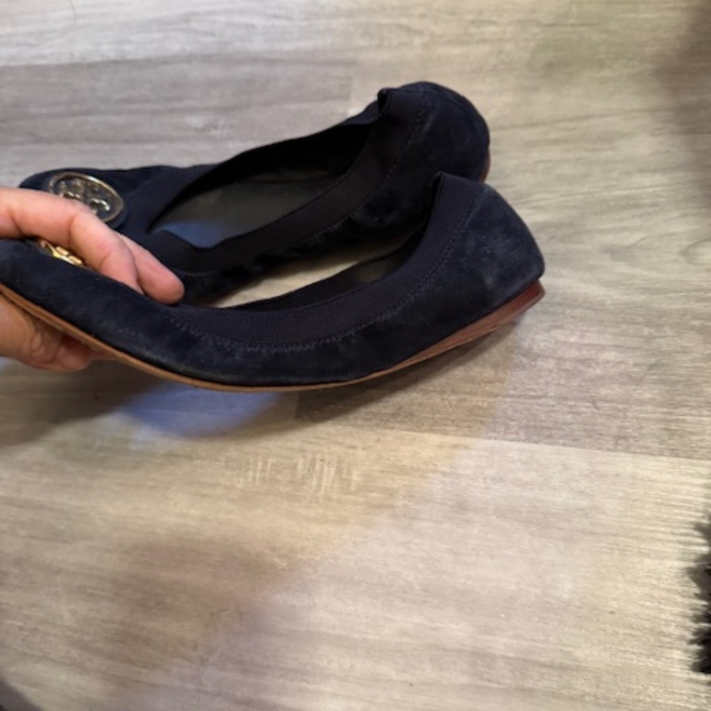 Navy Suede Tory Burch ballet slip ons 7.5 - Picture 3 of 3